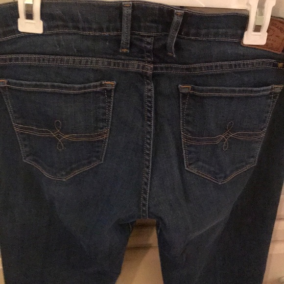 Lucky Brand Cate Boot Jeans - Picture 3 of 6